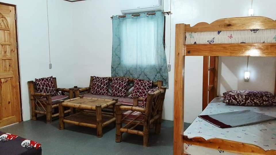 מואלבואל A&C Aquino Guesthouse מראה חיצוני תמונה